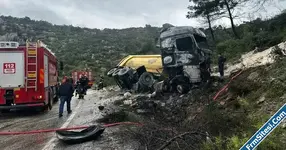 Milasta feci olay TIR sürücüsü feci şekilde yanarak hayatını kaybetti-1.webp Milasta feci olay TIR sürücüsü feci şekilde yanarak hayatını kaybetti-1.webp