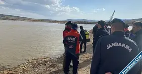 Kum ocağında kahreden ölüm Dengesini kaybedip-1.webp
