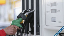 Benzine bir indirim daha geldi tabela değişti Son 4 yılın en düşük seviyesinde-1.jpg Benzine bir indirim daha geldi tabela değişti Son 4 yılın en düşük seviyesinde-1.jpg