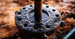 ABD petrol fiyatı tahminlerini 6 dolardan fazla düşürdü-1.webp