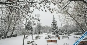 Başkent beyaza büründü Ankarada nisan ayında kar sürprizi-1.webp