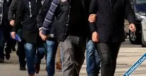 Teröristbaşının posterini asmışlardı Operasyonla yakalandılar-1.webp Teröristbaşının posterini asmışlardı Operasyonla yakalandılar-1.webp