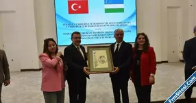 Trabzon ile Buhara kardeş şehir oldu-1.webp Trabzon ile Buhara kardeş şehir oldu-1.webp