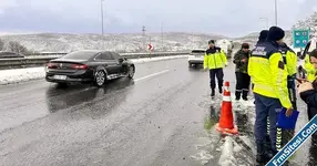 Anadolu Otoyolu Bolu kesiminde zincirleme kaza 10 kişi yaralandı-1.webp Anadolu Otoyolu Bolu kesiminde zincirleme kaza 10 kişi yaralandı-1.webp