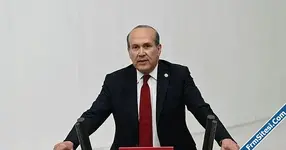 Mavi Vatana Masal diyen Namık Tan Özgür Özelin A Takımına girdi-1.webp