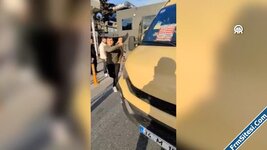 Şoförlerin yolcu tartışması trafiği kilitledi-1.jpg Şoförlerin yolcu tartışması trafiği kilitledi-1.jpg
