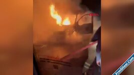 Şırnakta hafif ticari araç alev alev yandı-1.jpg Şırnakta hafif ticari araç alev alev yandı-1.jpg
