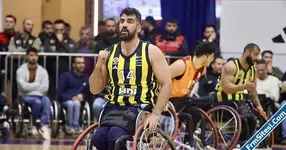 Fenerbahçe Galatasarayı yendi ve seriyi 11e getirdi-1.webp