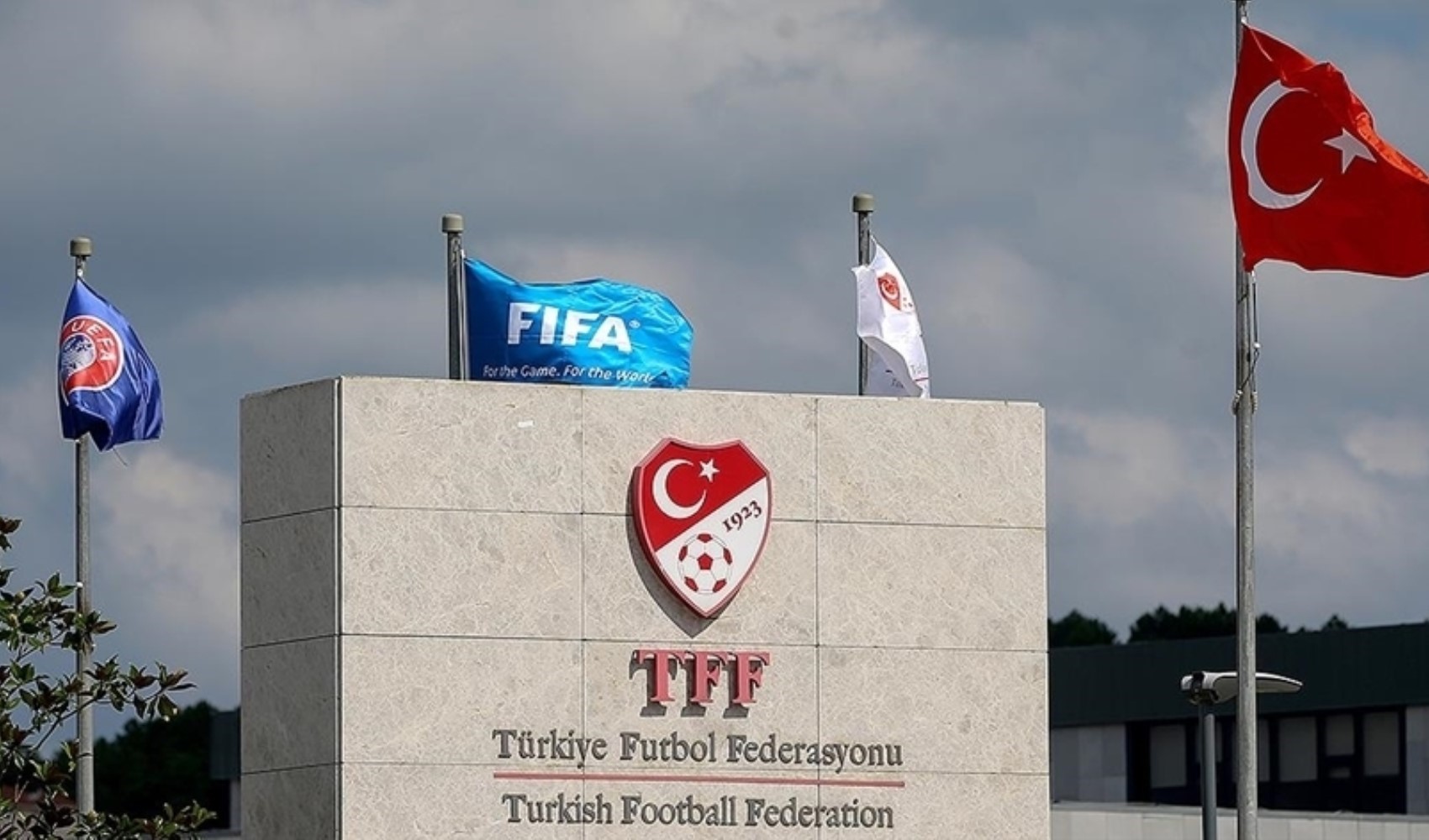 kapak_tffden-2-kulube-puan-silme-cezasi-746025.jpg